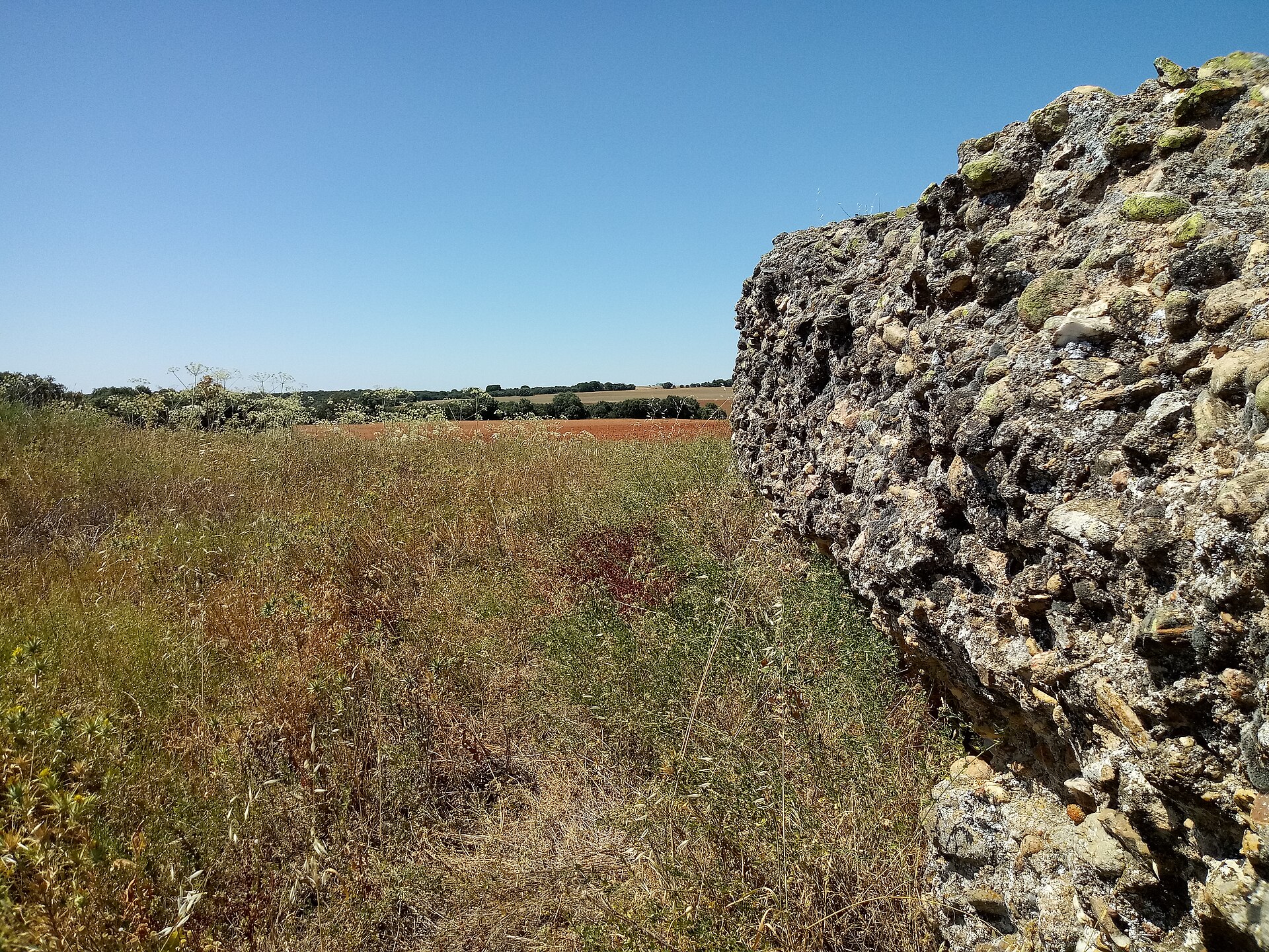 Lagunas Rubias Castle
