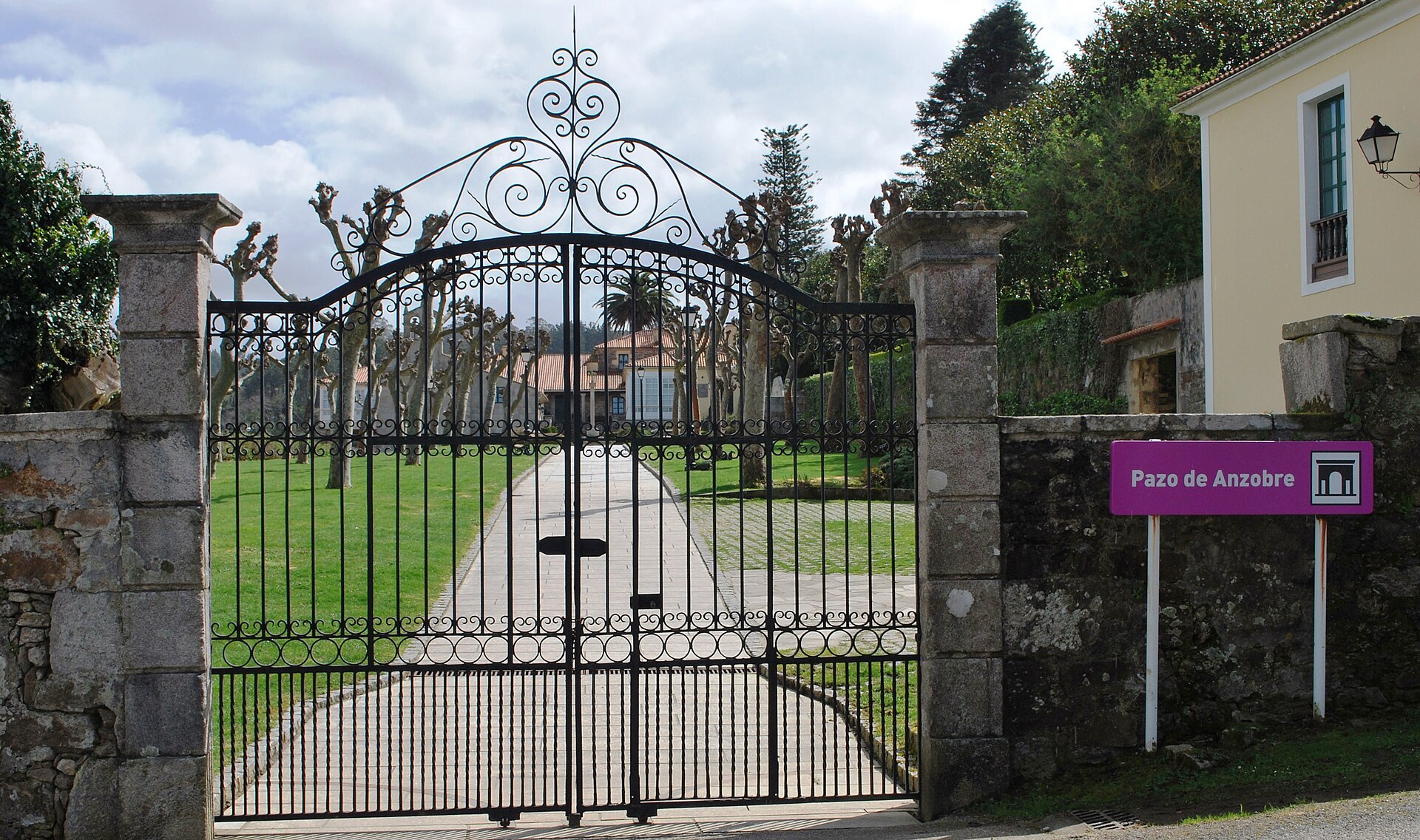 Pazo de Anzobre