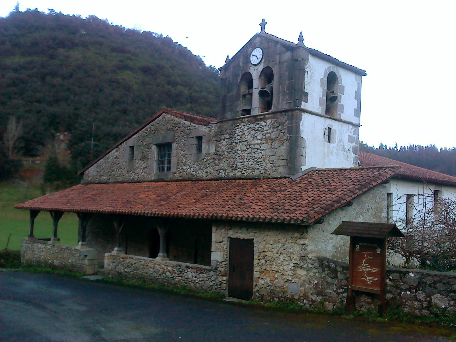 Saint Andrew church of Astigarribia