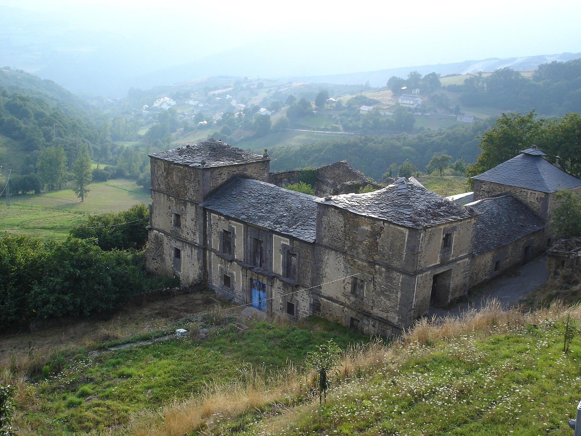 Palace of Tormaleo