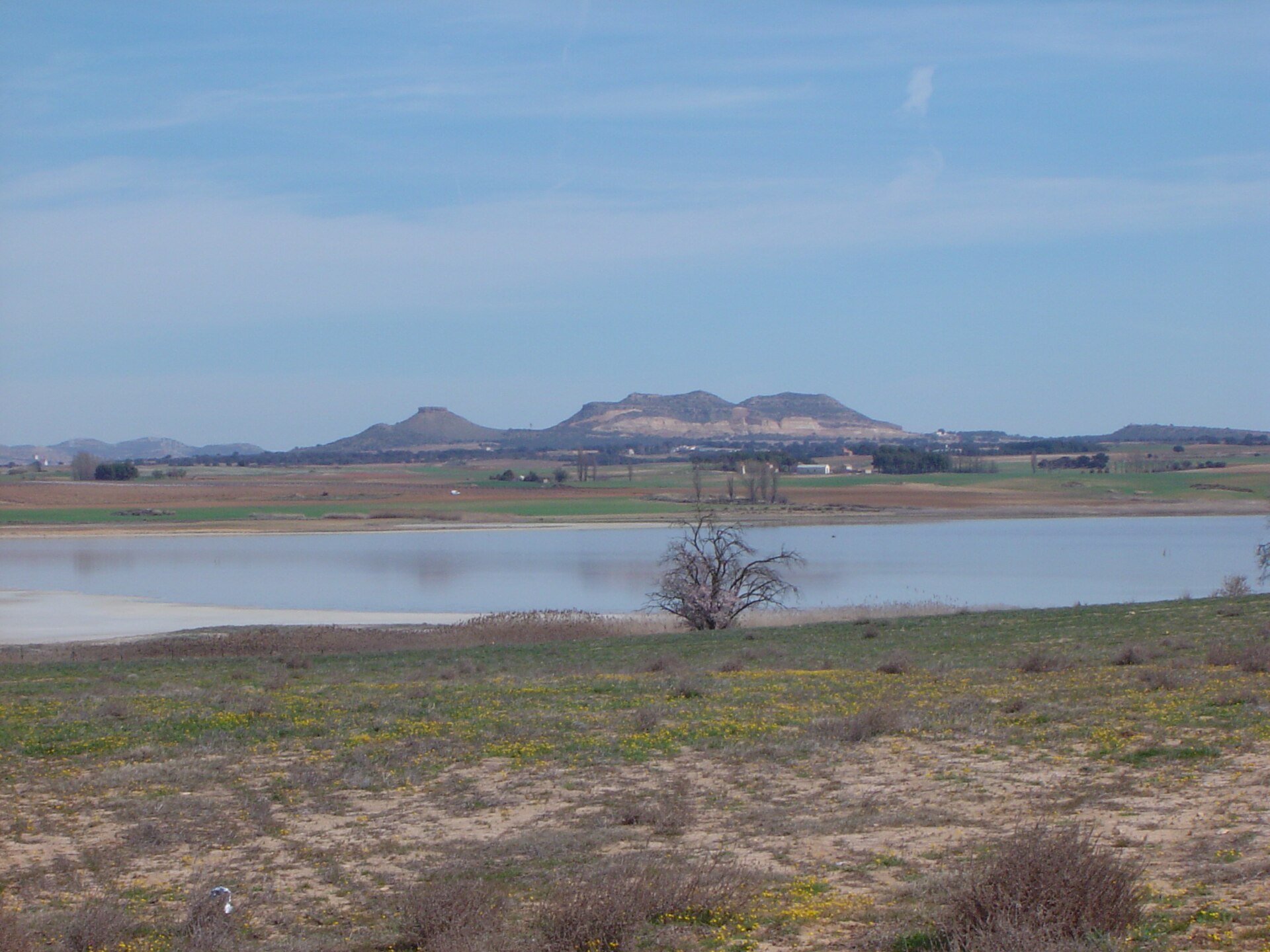 Pétrola Lagoon