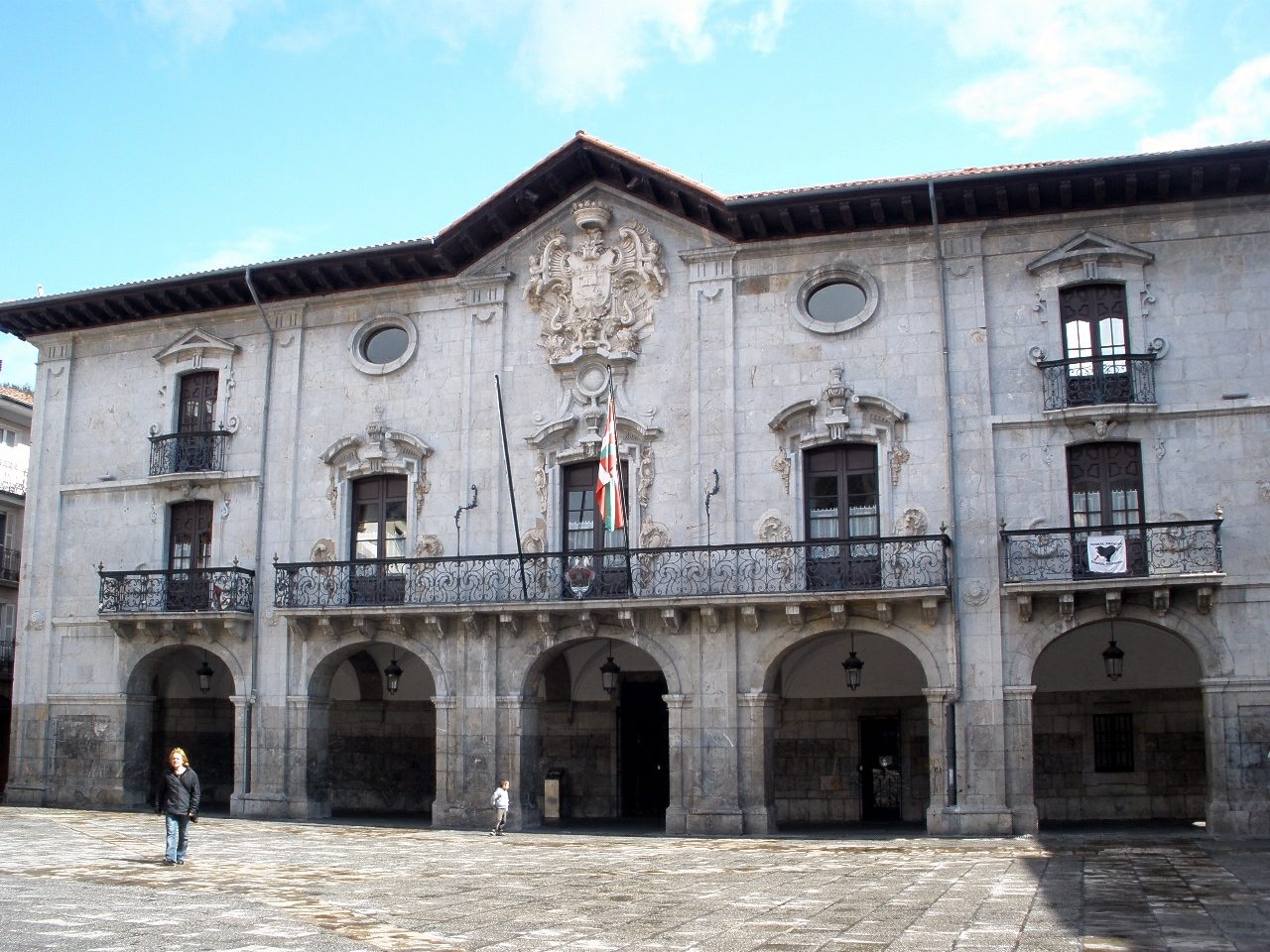 Mondragón town hall