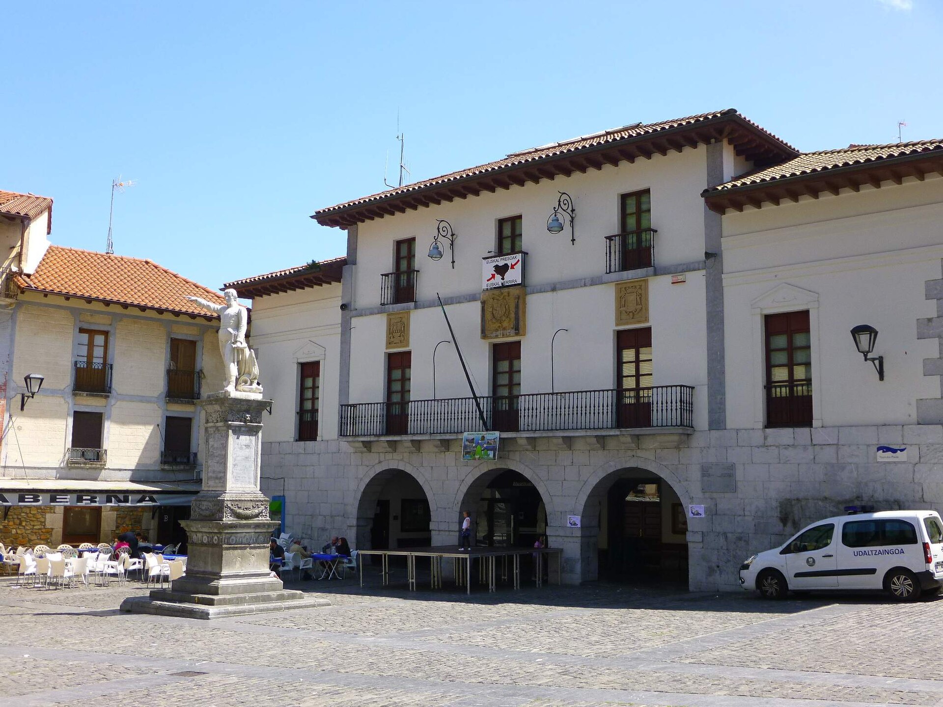 Mutriku town hall