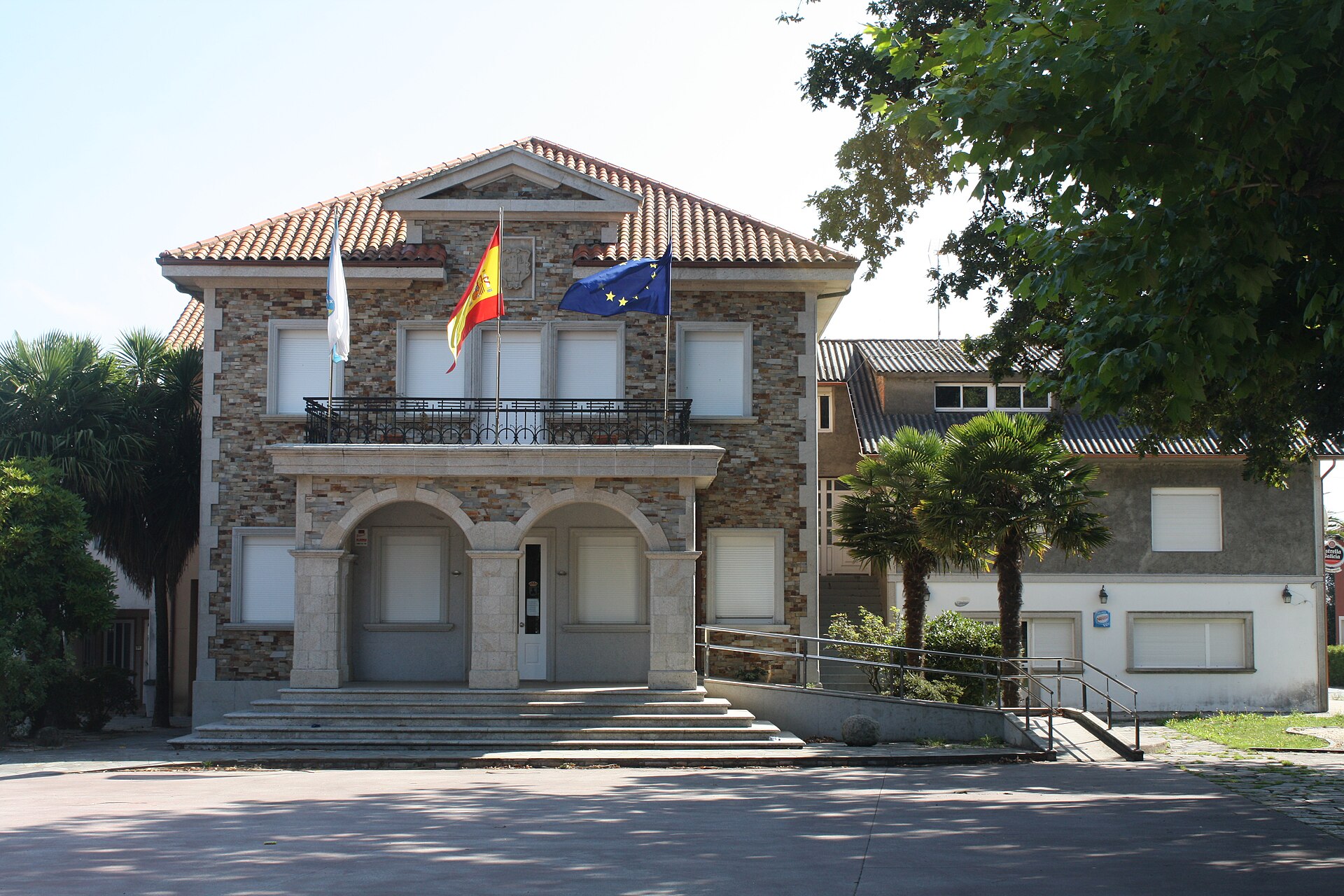Mesía town hall