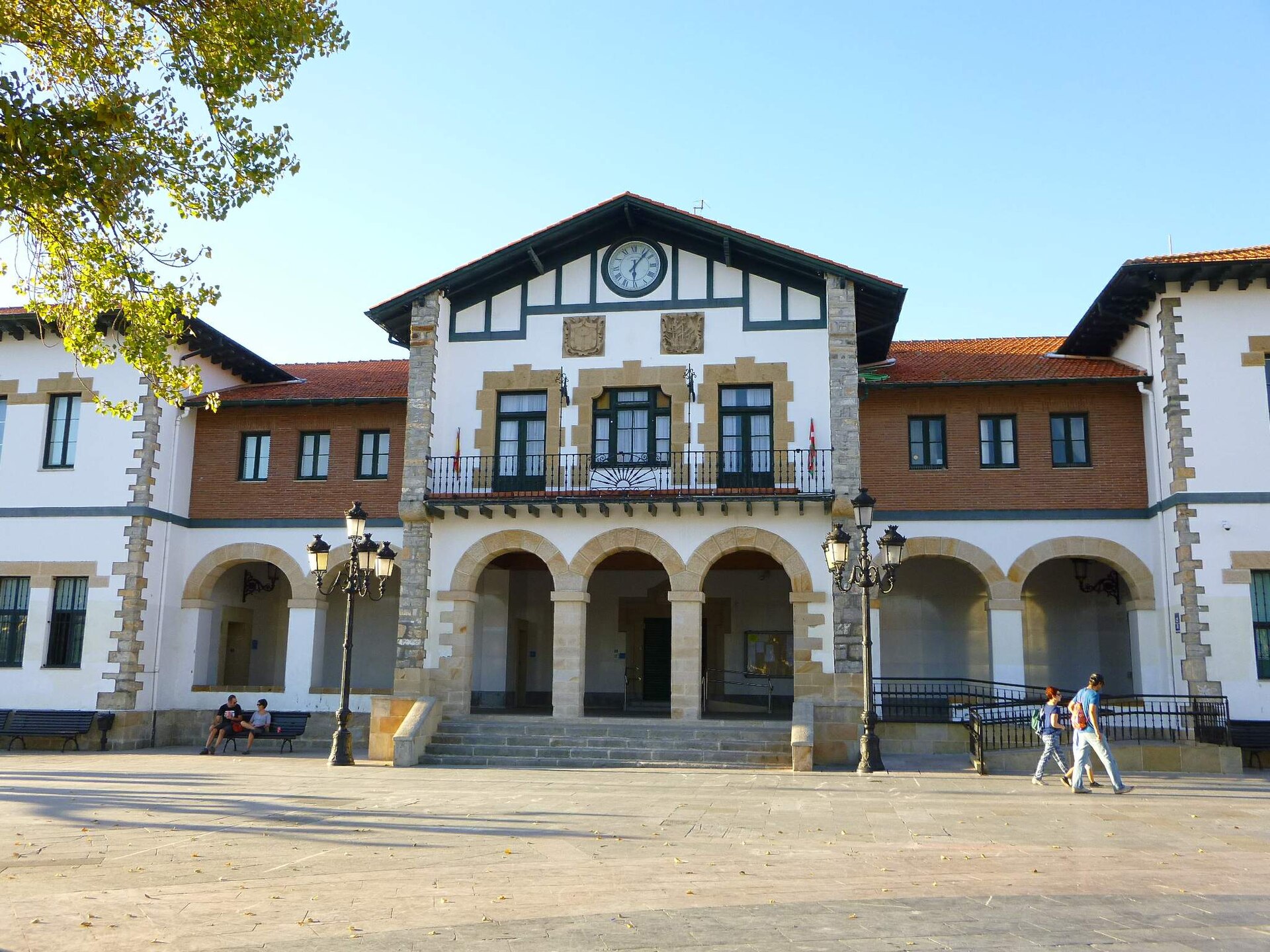 Plentzia town hall