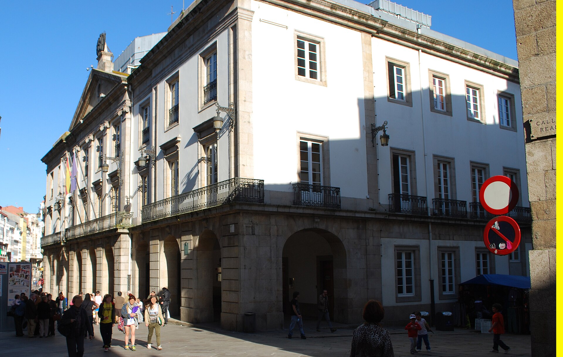 Teatro Rosalía de Castro