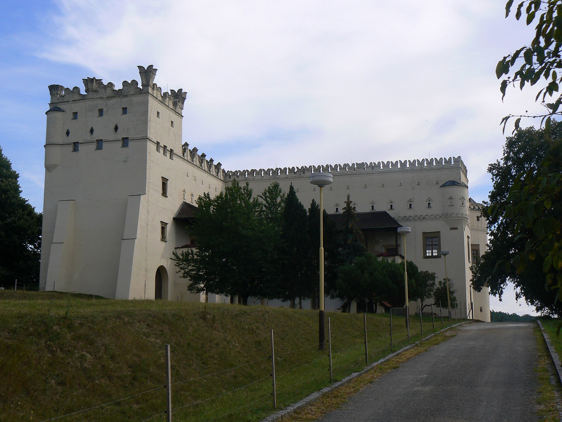 Nové Zámky (Nesovice)