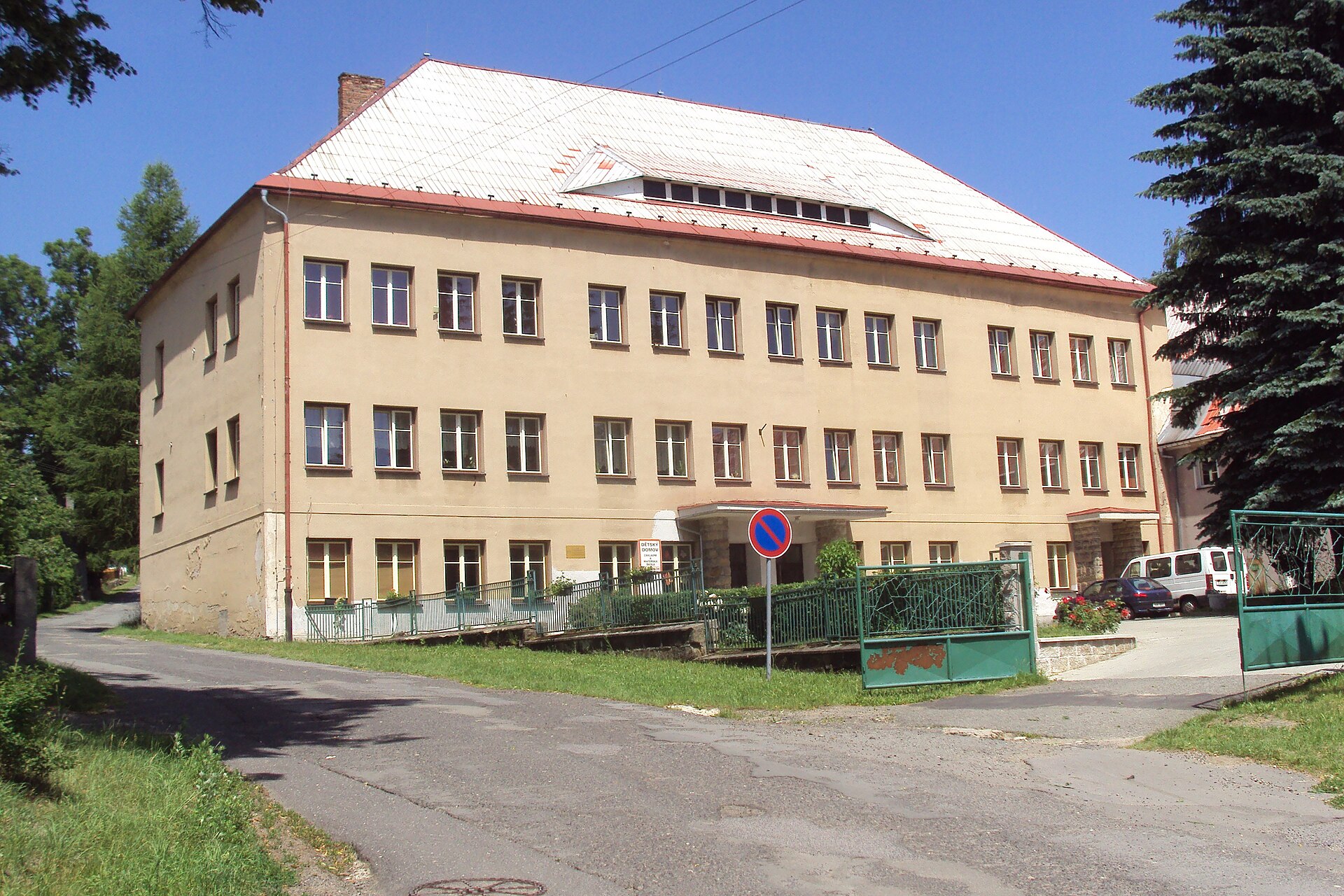 Krompach Castle