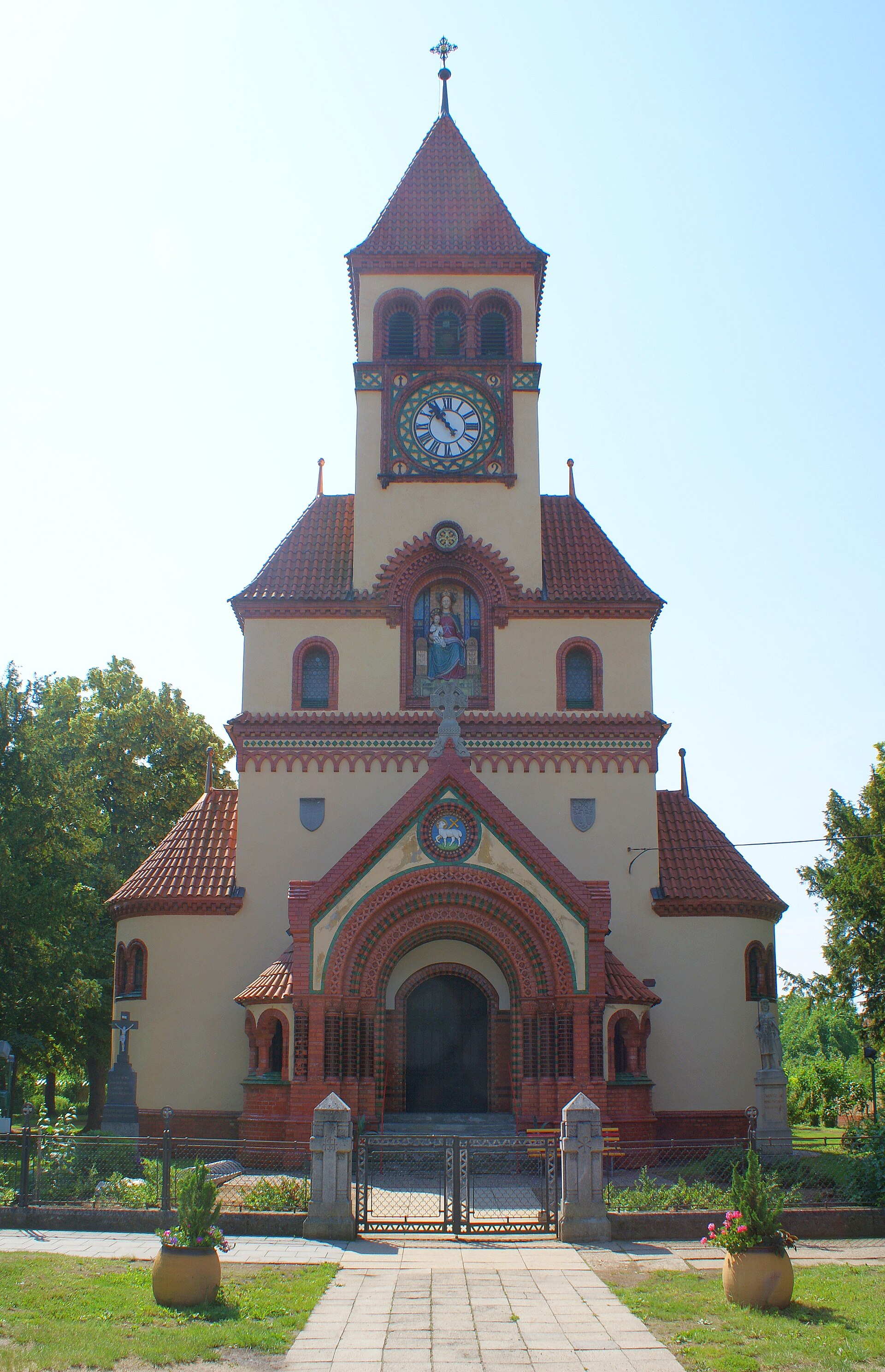 Church of Saint Michael the Archangel (Ladná)