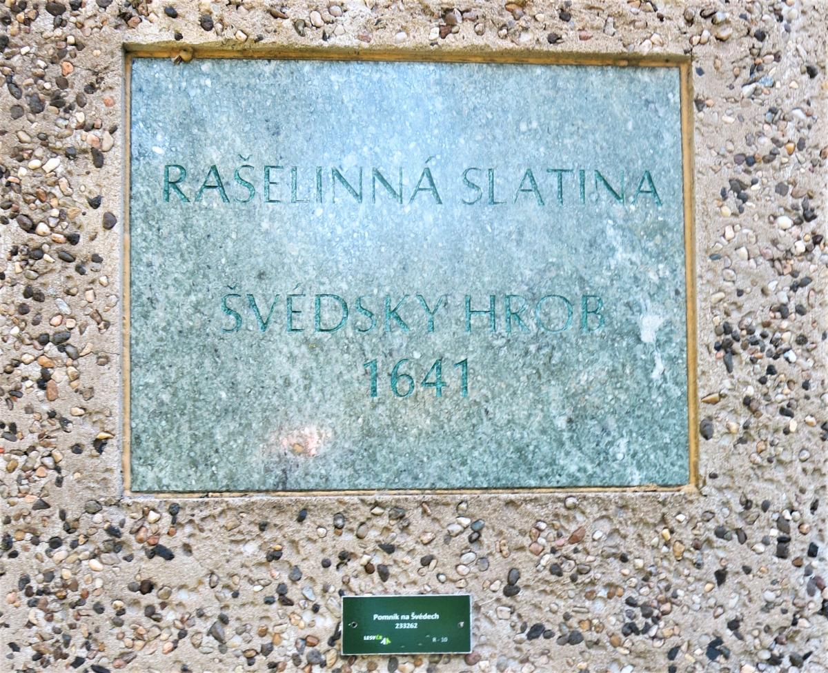Swedish grave memorial west of Kovářská