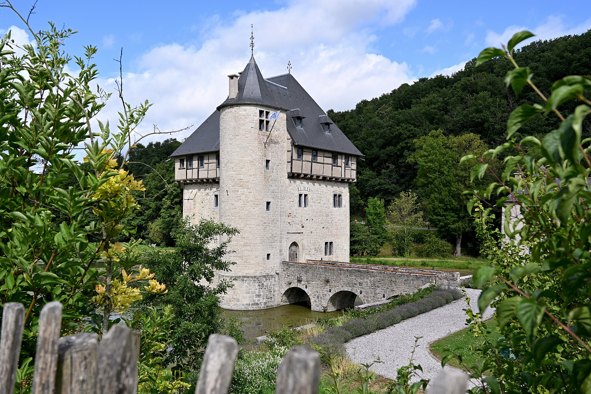 Crupet Castle