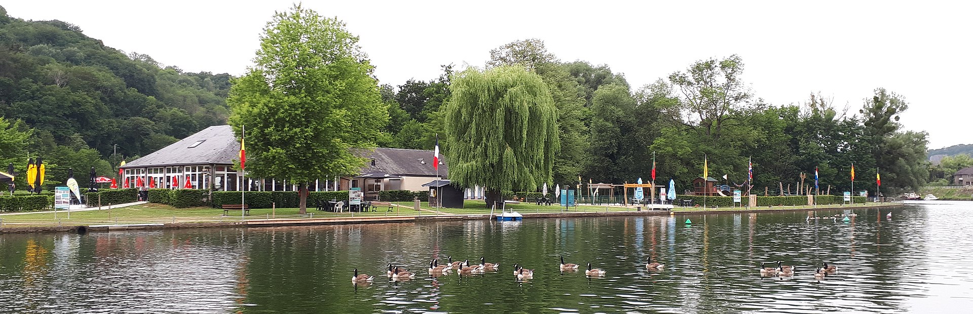 Yvoir island