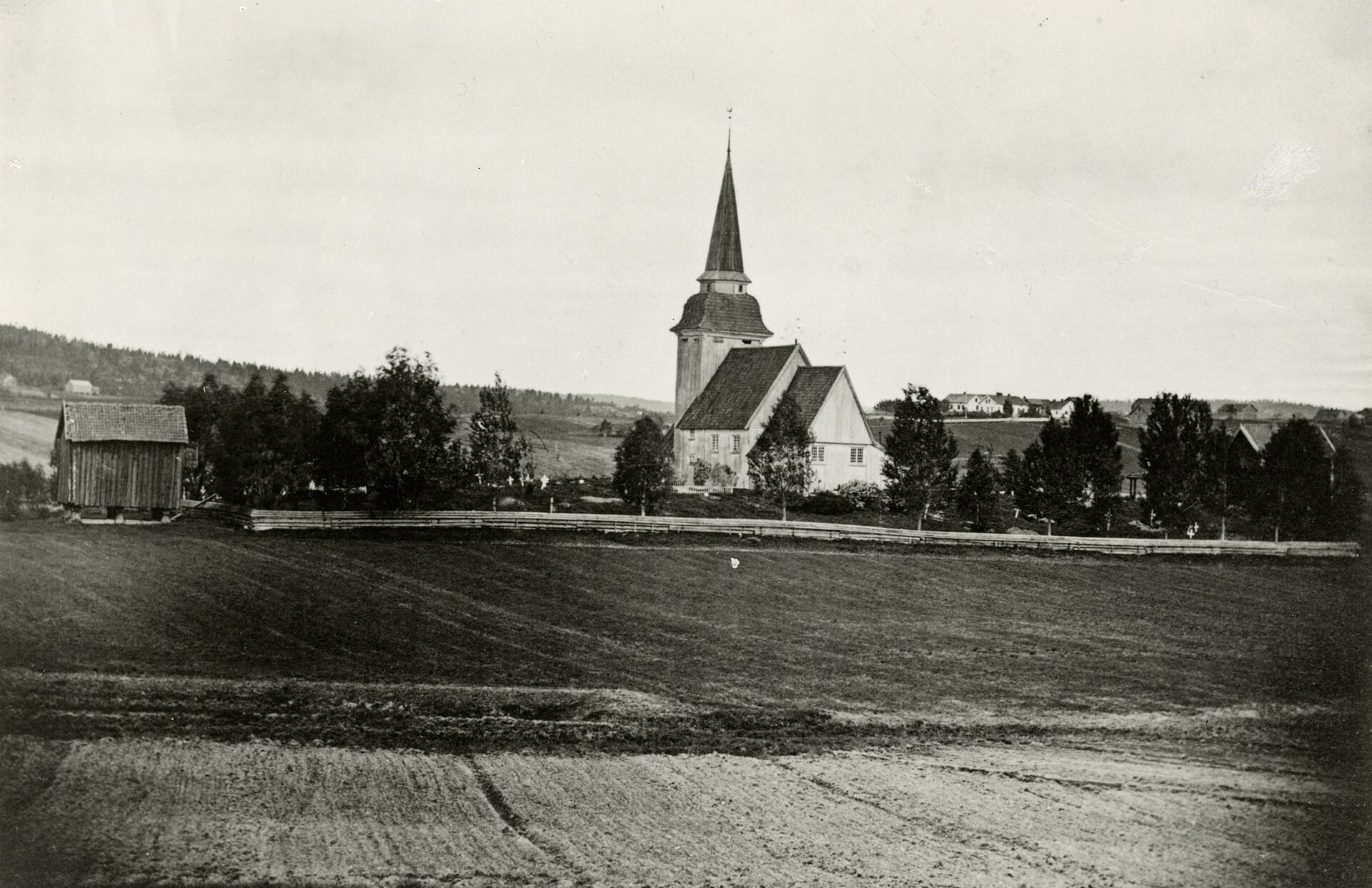 Løken gamle kirkegård