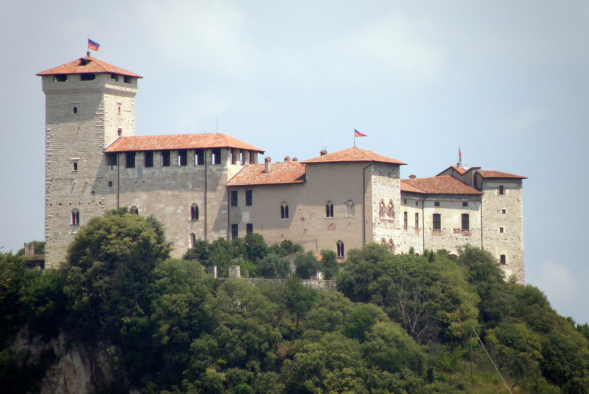 Rocca Borromeo di Angera