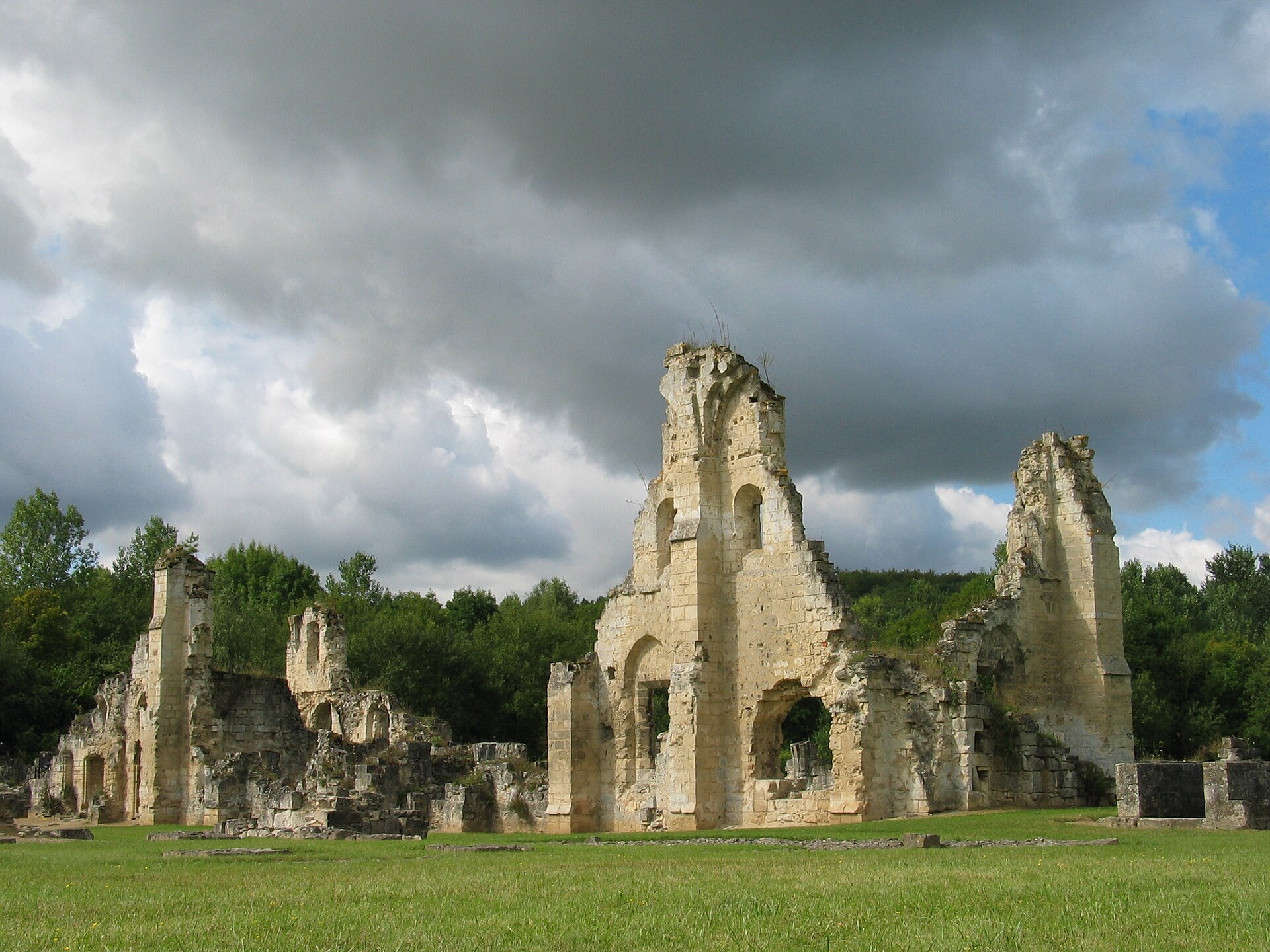 Vauclair Abbey